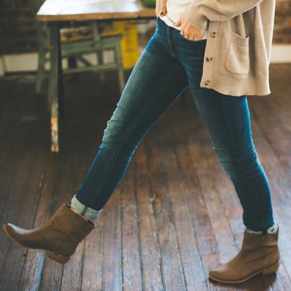 Mystery Denim Jeans Box For Charity 4-6 Pairs - Picture 9 of 13